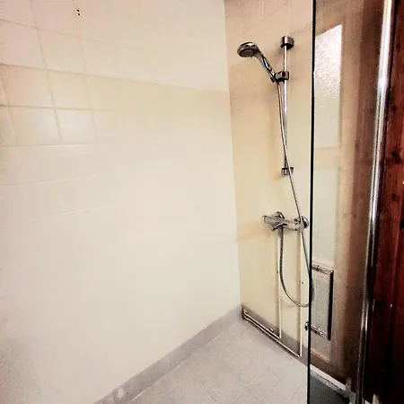 Apartamento Rauhallinen Kolmio, Autokatospaikka